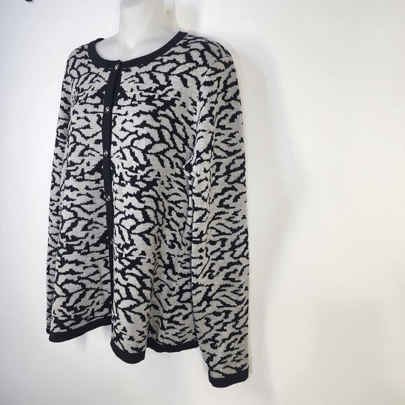 Denim & Co Cardigan Sweater Women Medium Black Jacquard Button Front Long Sleeve - Picture 6 of 9